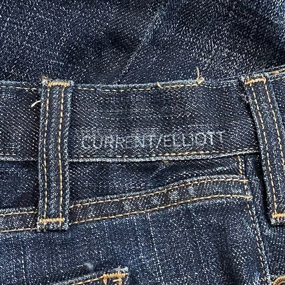 CURRENT/ELLIOT Ripped Distressed Straight Leg Released Raw Hem Jeans - 27 - Picture 8 of 8